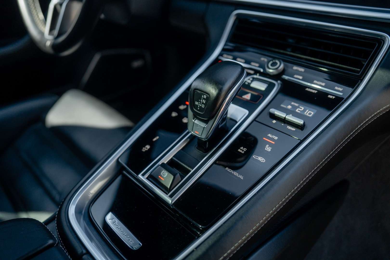 Porsche Panamera II E-Hybrid - 2020 - Joinsteer - #15