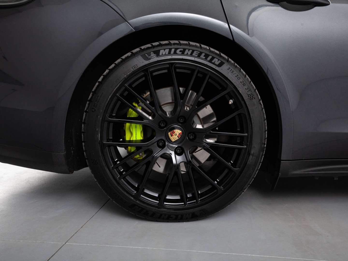 Porsche Panamera II E-Hybrid - 2023 - Joinsteer - #26