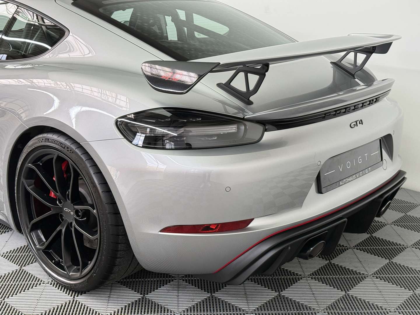 Porsche 718 Cayman GT4 - 2021 - Joinsteer - #33