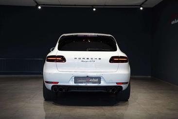 Porsche Macan GTS — photo 6