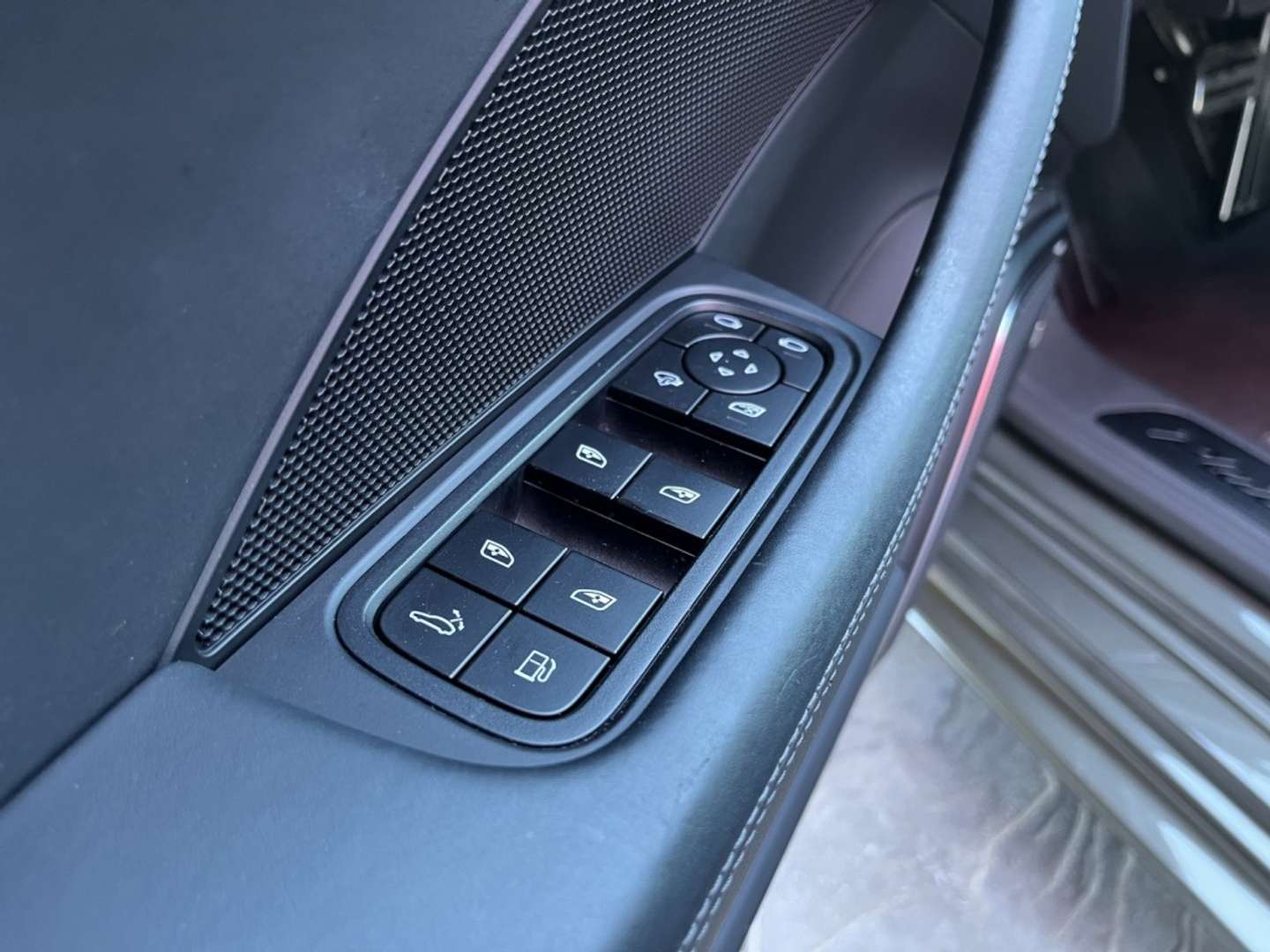 Porsche Panamera II E-Hybrid Platinum Edition - 2022 - Joinsteer - #33