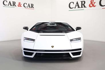 Lamborghini Countach — photo 3