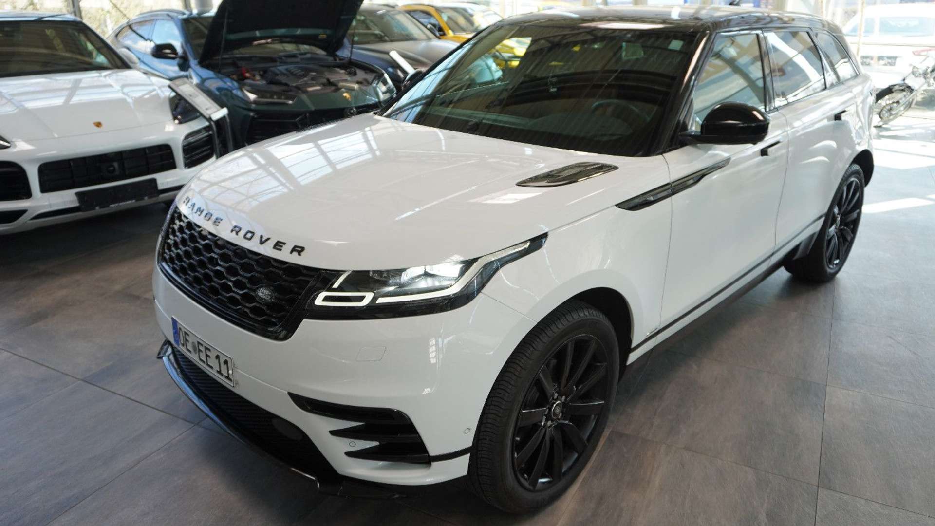 Land Rover Range Rover Velar 2.0 D240 R-Dyn*HSE*PANO*SHADOW - 2018 - Joinsteer - #3