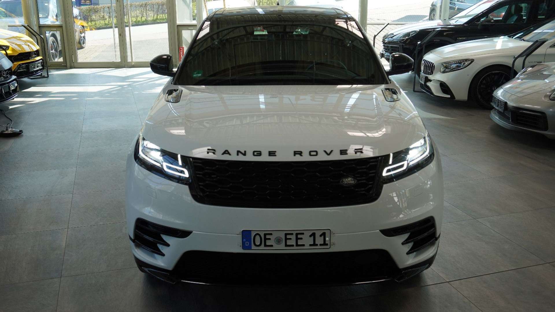 Land Rover Range Rover Velar 2.0 D240 R-Dyn*HSE*PANO*SHADOW - 2018 - Joinsteer - #4