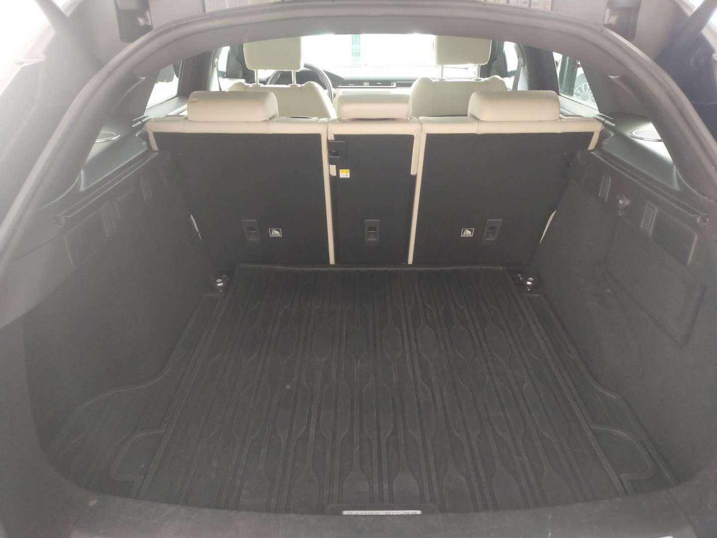 Land Rover Range Rover Velar 2.0 Si4 250 R-Dynamic SE 4WD Auto - 2020 - Joinsteer - #7