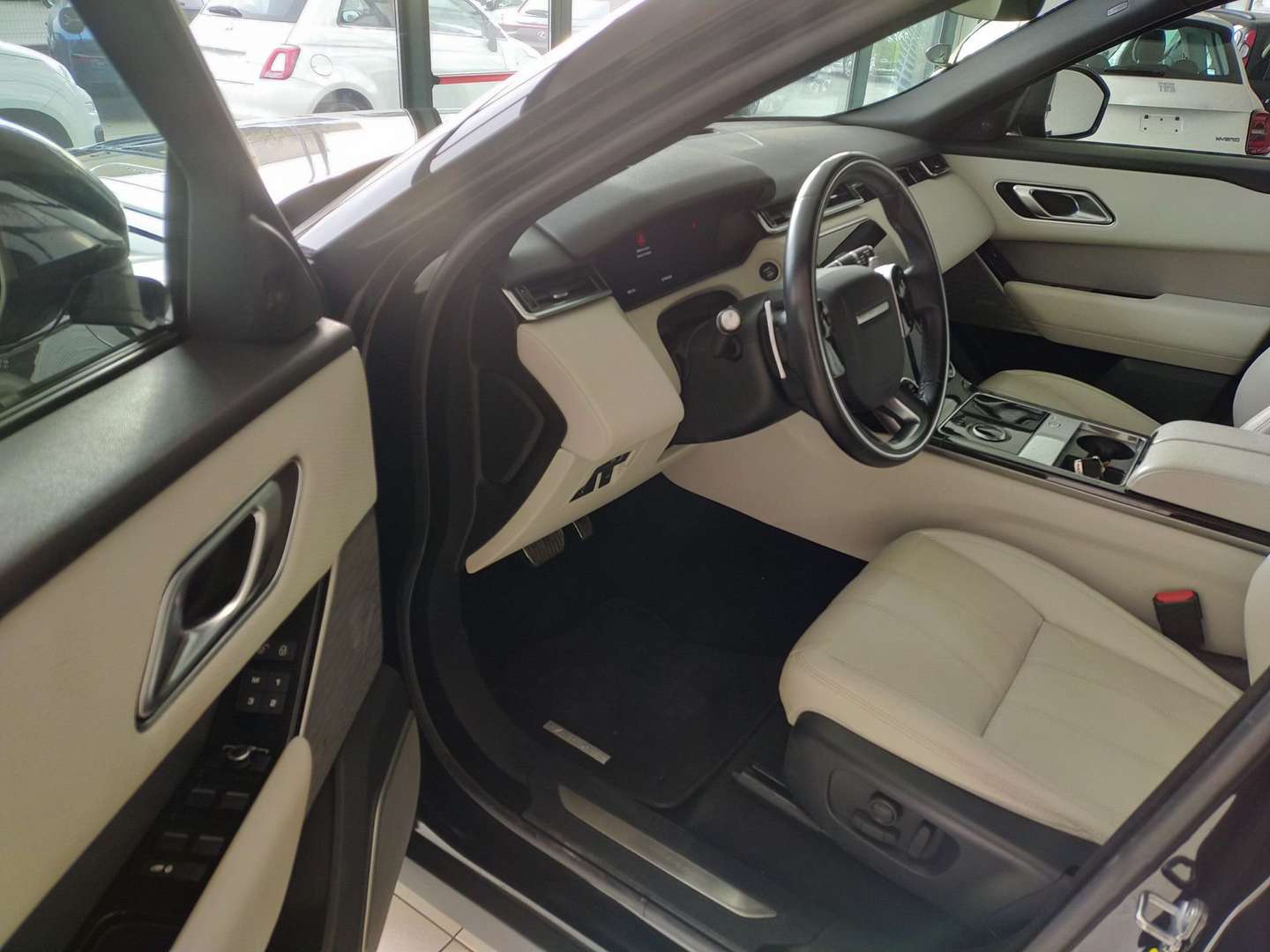 Land Rover Range Rover Velar 2.0 Si4 250 R-Dynamic SE 4WD Auto - 2020 - Joinsteer - #8