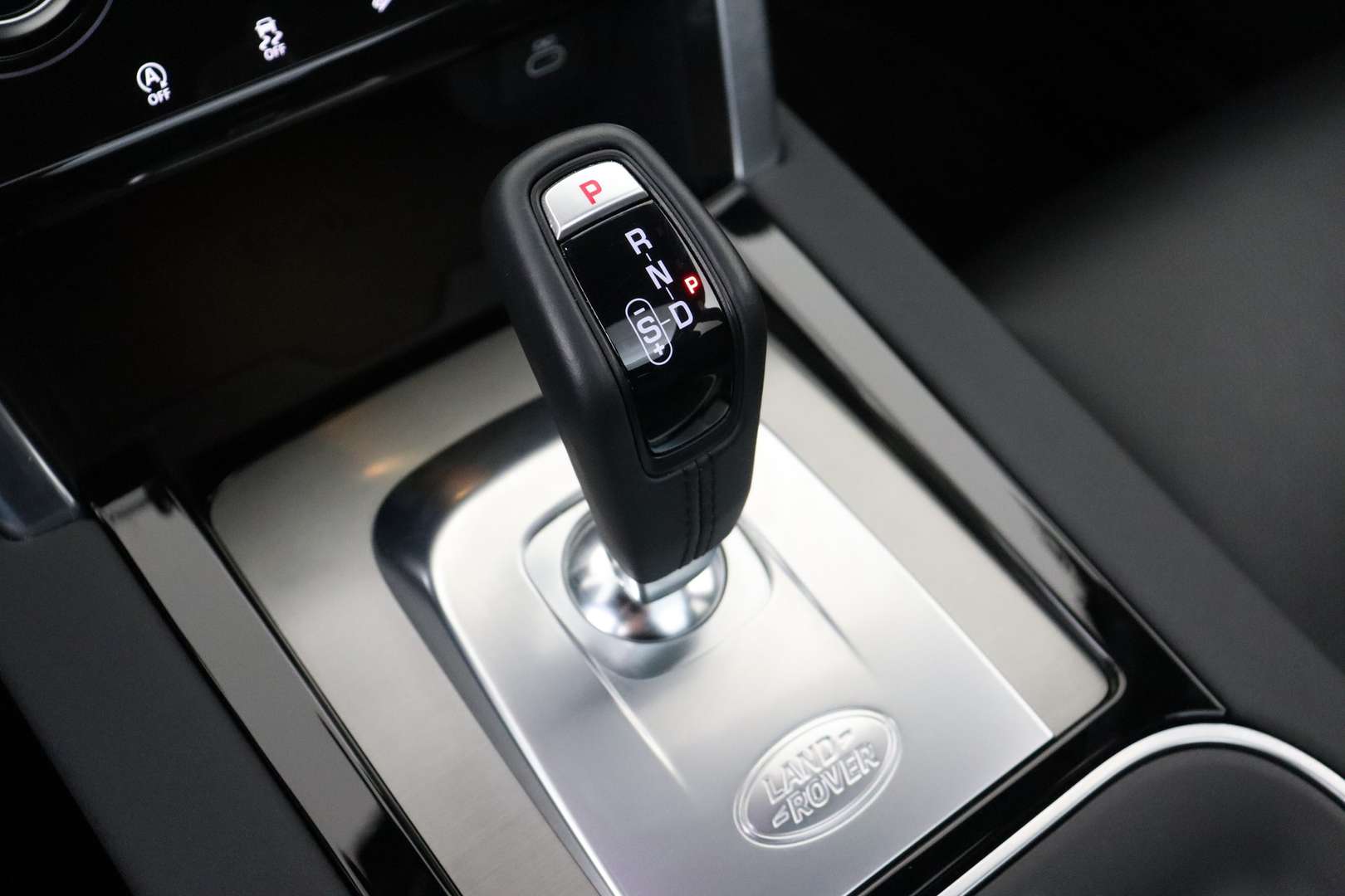 Land Rover Discovery Sport R-DYNAMIC S AWD + 7PL. + A/T + GPS + LEDER + 2.0D - 2023 - Joinsteer - #10