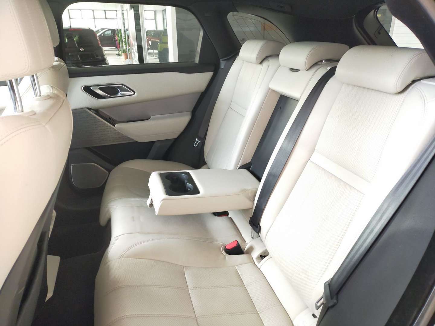 Land Rover Range Rover Velar 2.0 Si4 250 R-Dynamic SE 4WD Auto - 2020 - Joinsteer - #10