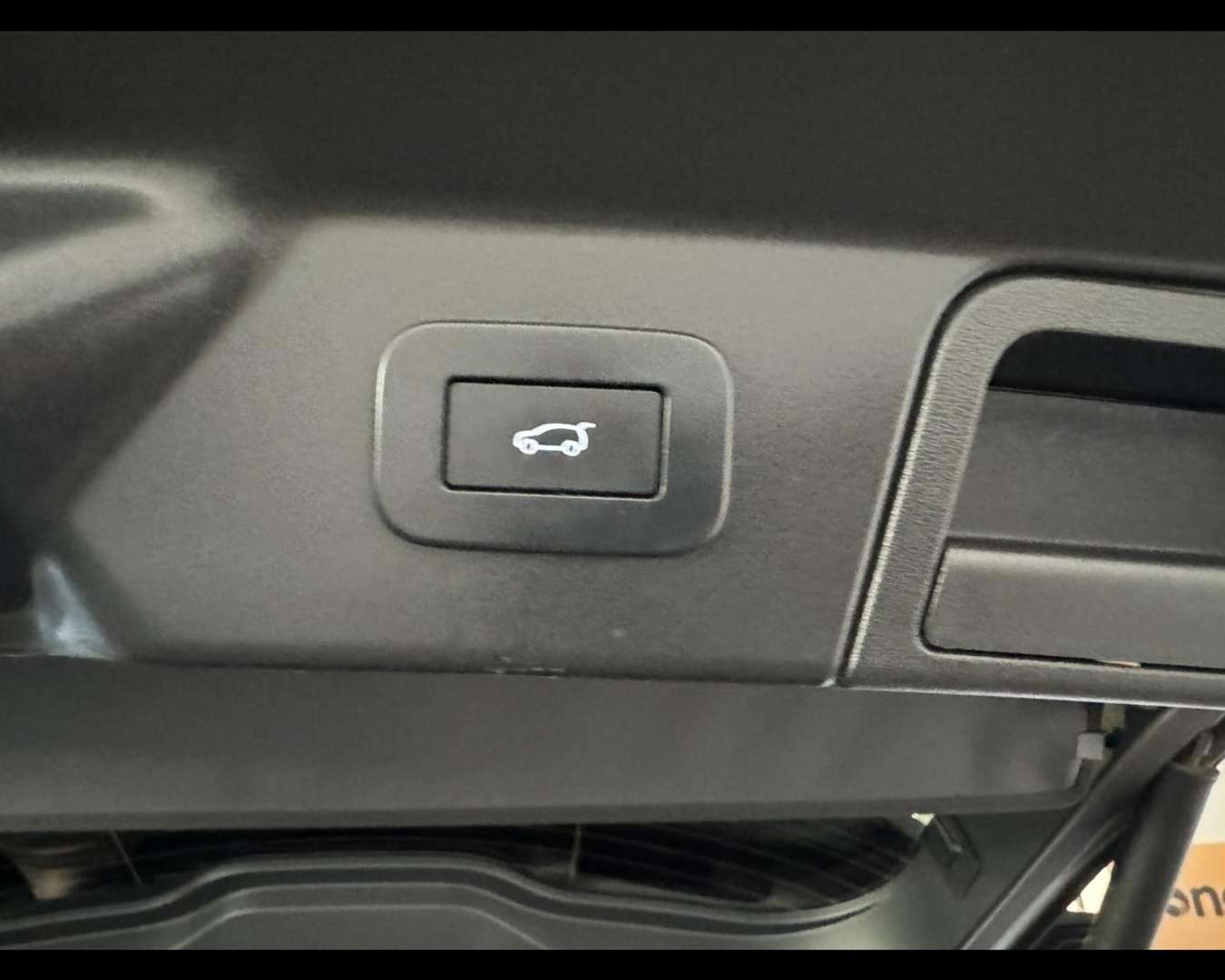 Land Rover Range Rover Velar R-Dynamic SE 2.0D I4 204 CV - 2023 - Joinsteer - #7