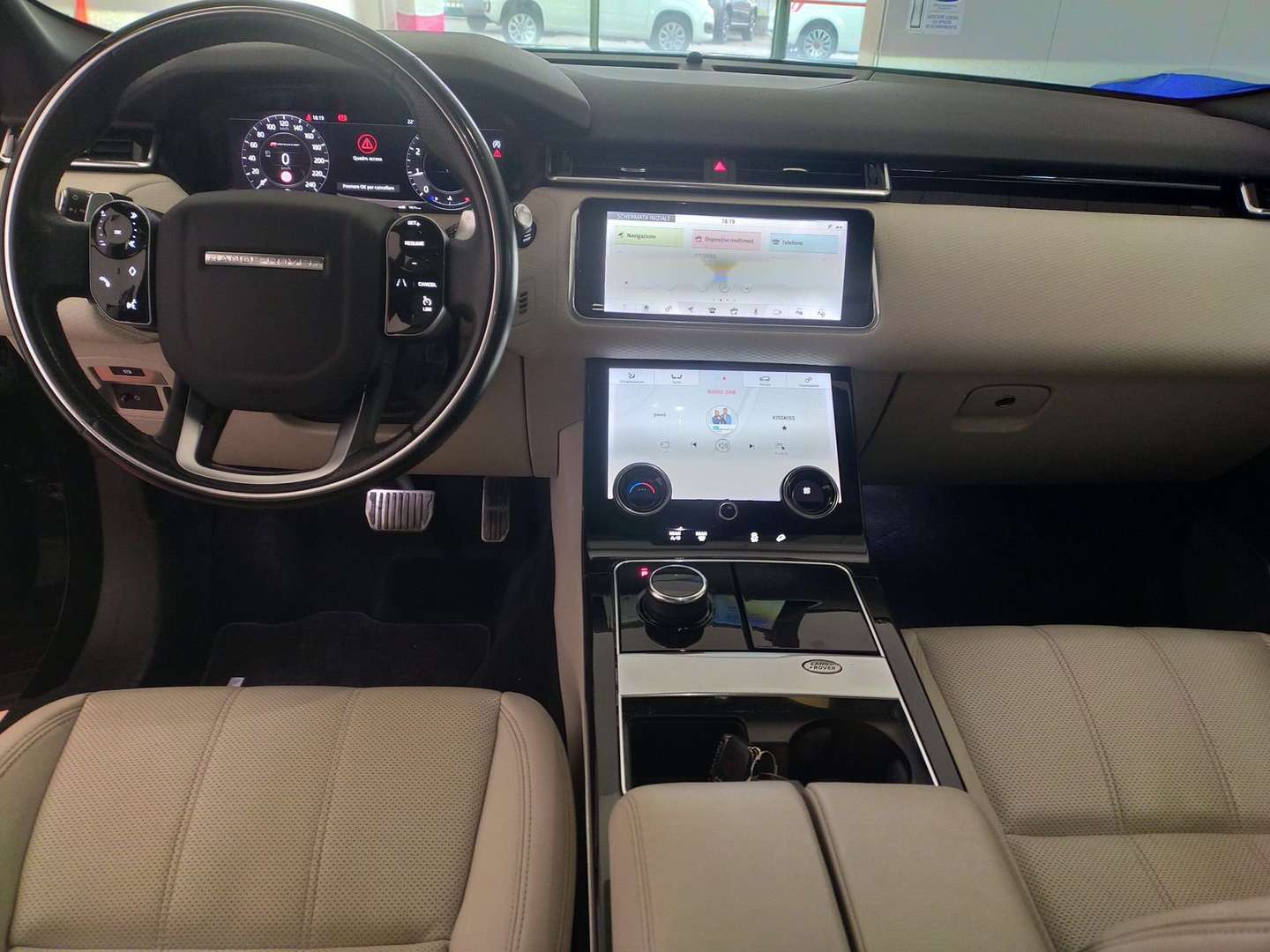 Land Rover Range Rover Velar 2.0 Si4 250 R-Dynamic SE 4WD Auto - 2020 - Joinsteer - #14