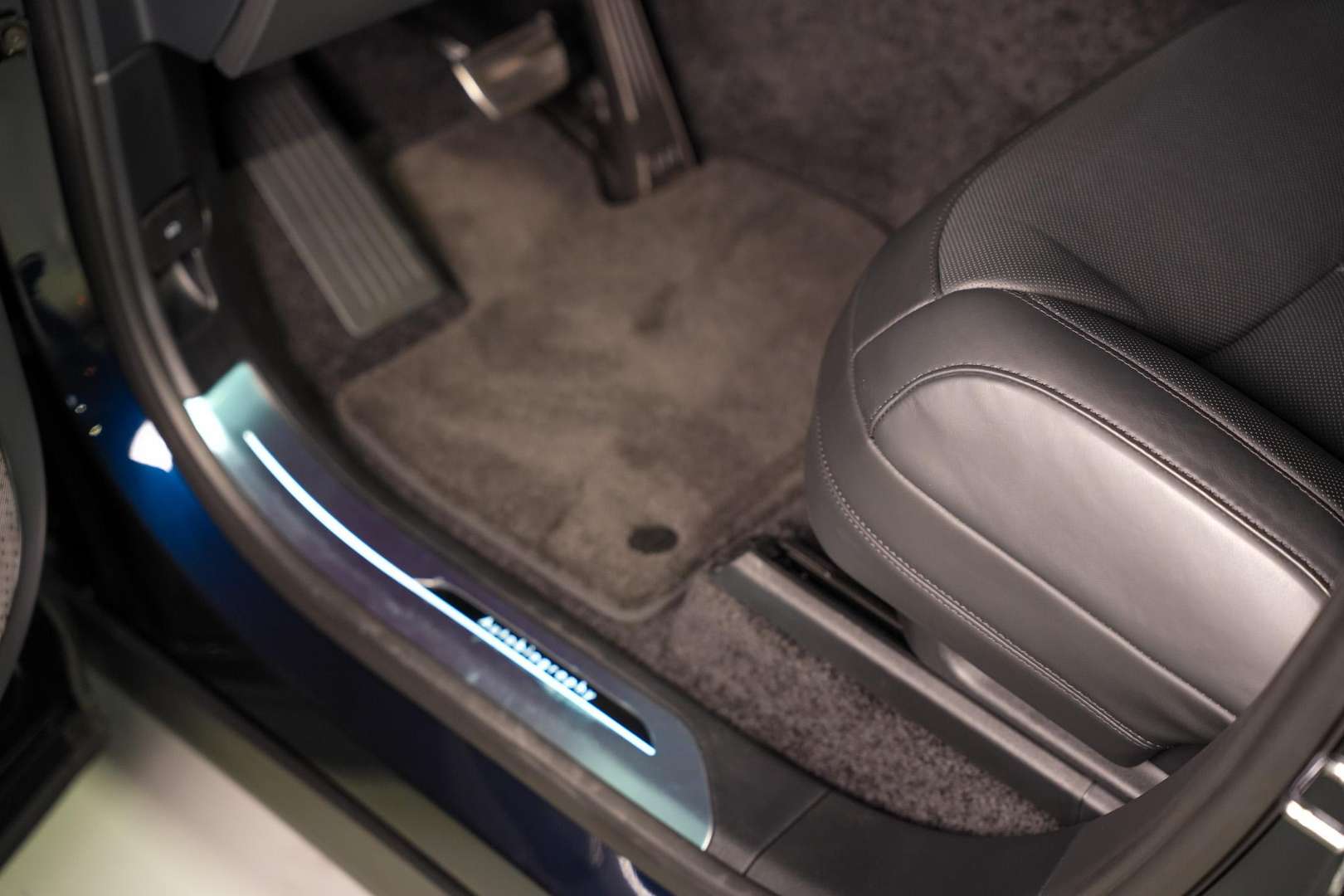Land Rover Range Rover P550e Autobiography PHEV - 2025 - Joinsteer - #9