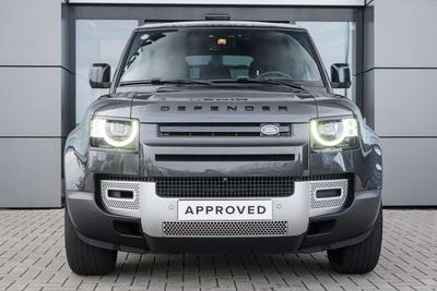 Land Rover Defender 110 P400e SE