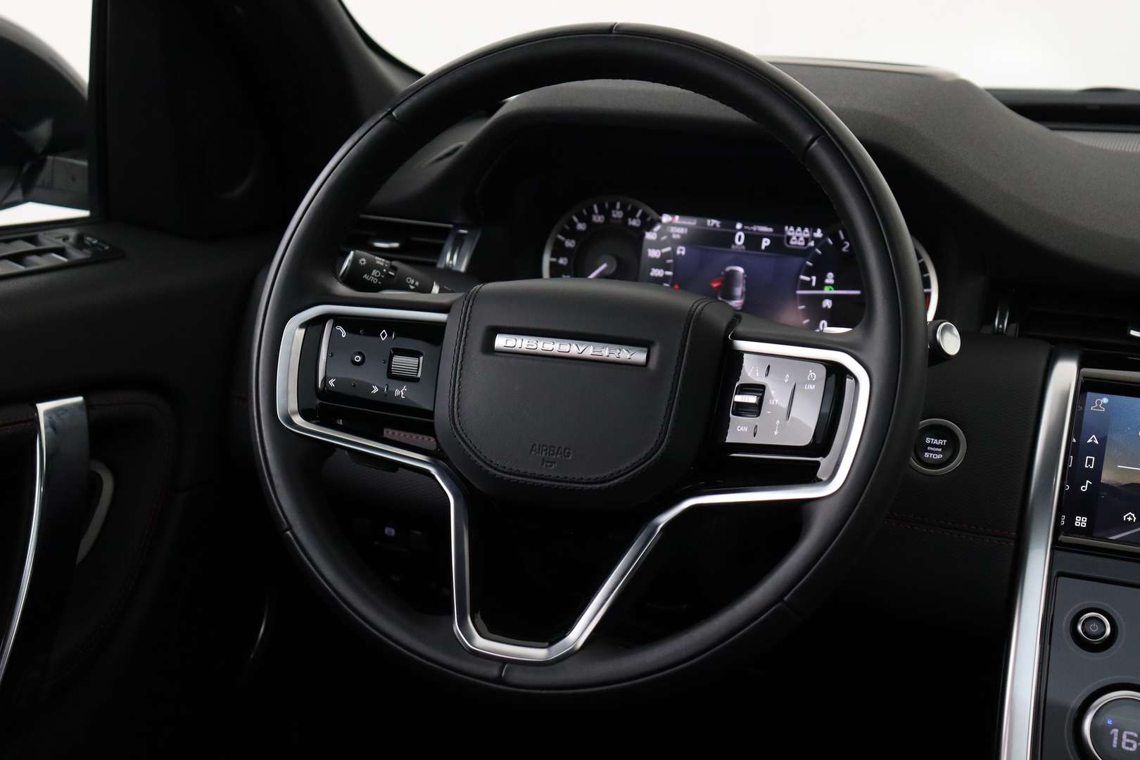 Land Rover Discovery Sport R-DYNAMIC S AWD + 7PL. + A/T + GPS + LEDER + 2.0D - 2023 - Joinsteer - #19