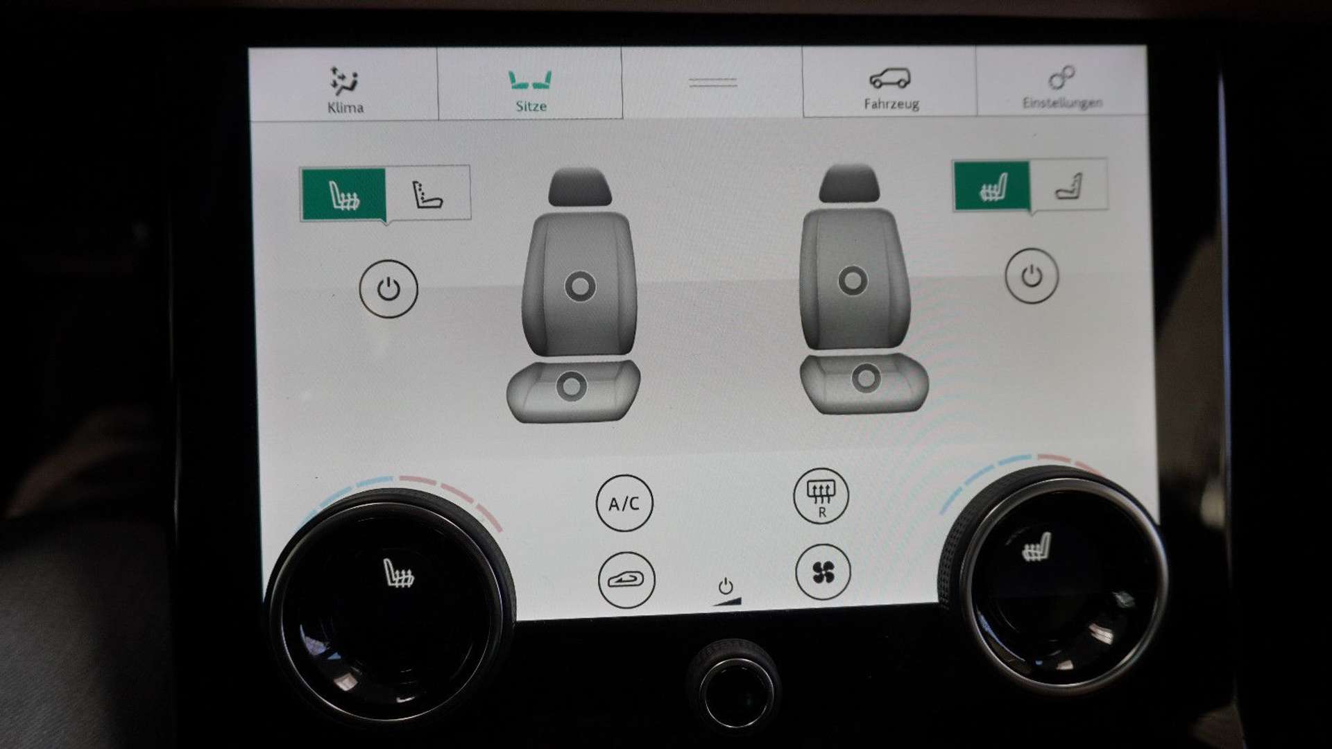 Land Rover Range Rover Velar 2.0 D240 R-Dyn*HSE*PANO*SHADOW - 2018 - Joinsteer - #18