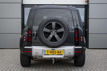 Land Rover Defender 110 P400e SE — photo 5