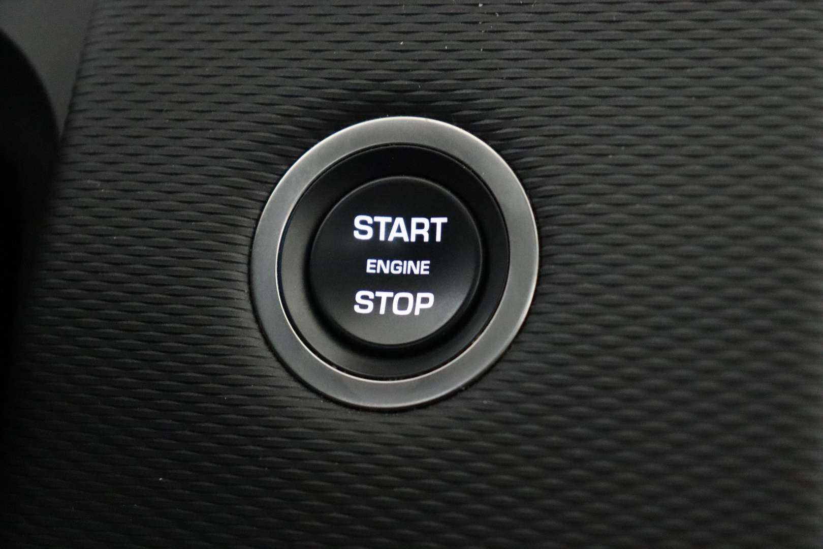 Land Rover Discovery Sport R-DYNAMIC S AWD + 7PL. + A/T + GPS + LEDER + 2.0D - 2023 - Joinsteer - #22