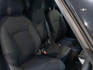 Land Rover Defender 90 Hard Top N1 200 CV AWD Auto — photo 5
