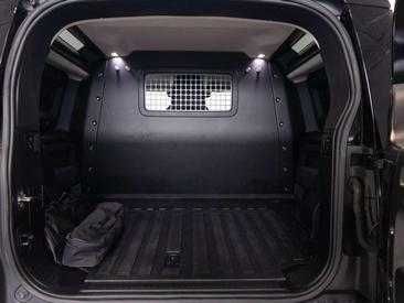Land Rover Defender 90 Hard Top N1 200 CV AWD Auto — photo 8