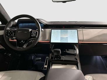 Land Rover Range Rover Sport SV — photo 4
