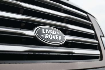 Land Rover Range Rover 3.0 P550e SV PHEV — photo 14