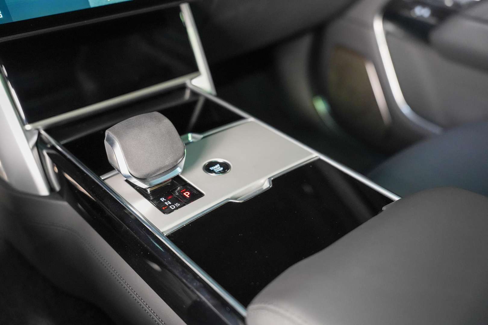Land Rover Range Rover P550e Autobiography PHEV - 2025 - Joinsteer - #32
