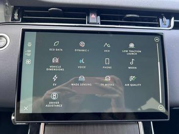 Land Rover Range Rover Evoque P309e PHEV AWD Autobiography — photo 26