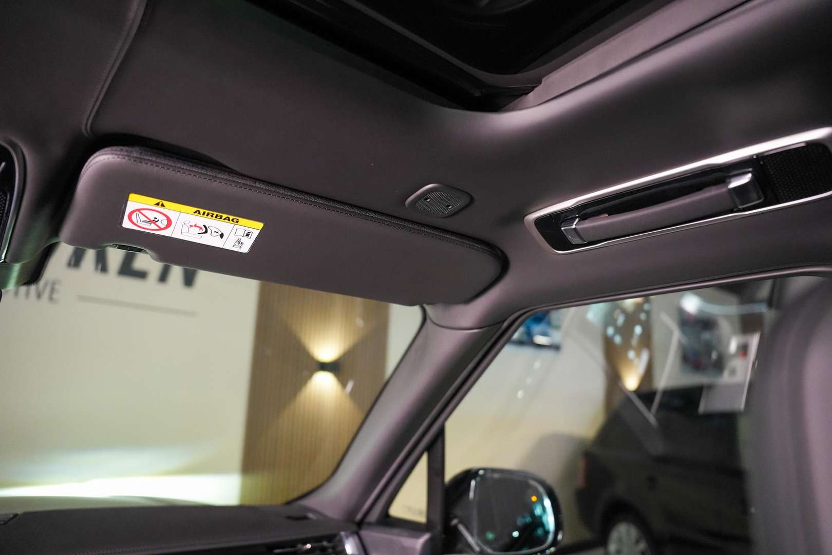 Land Rover Range Rover P550e Autobiography PHEV - 2025 - Joinsteer - #37