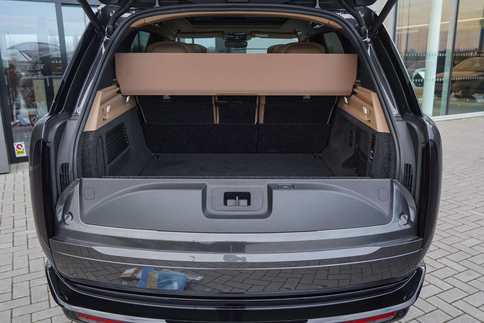 Land Rover Range Rover P460e Autobiography - 2026 - Joinsteer - #12