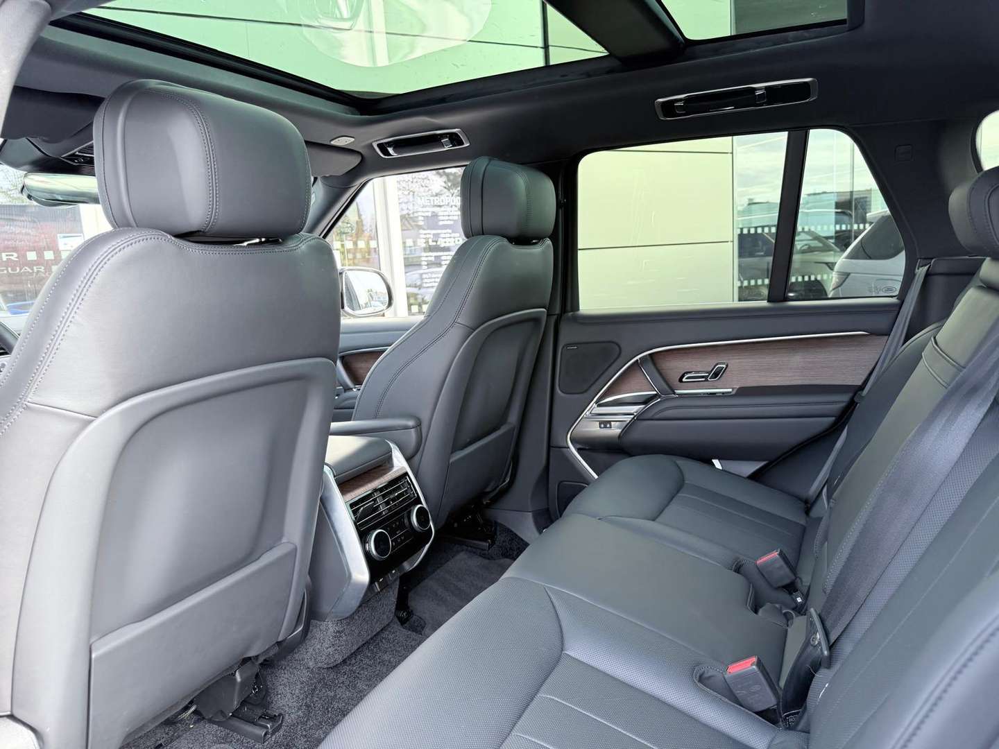 Land Rover Range Rover P460e SE - 2025 - Joinsteer - #15