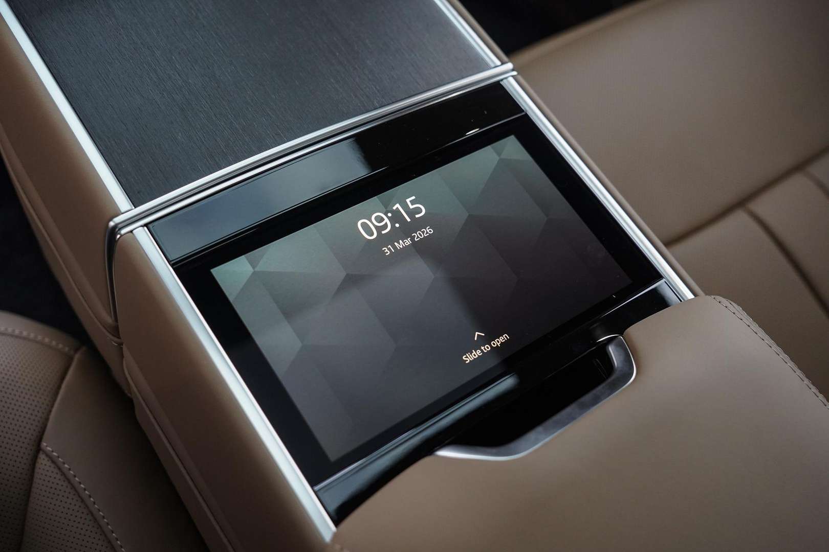 Land Rover Range Rover P460e Autobiography - 2026 - Joinsteer - #16