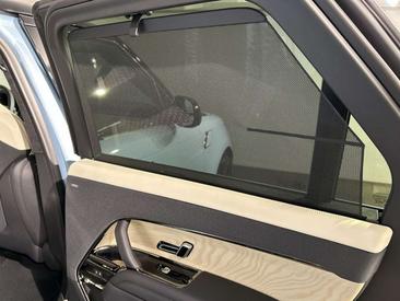 Land Rover Range Rover Sport SV — photo 27
