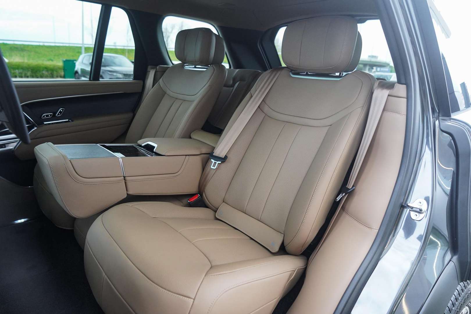 Land Rover Range Rover P460e Autobiography - 2026 - Joinsteer - #22