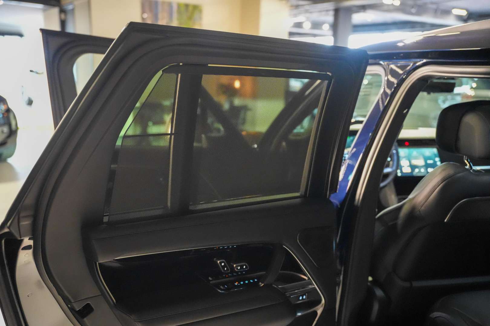 Land Rover Range Rover P550e Autobiography PHEV - 2025 - Joinsteer - #47