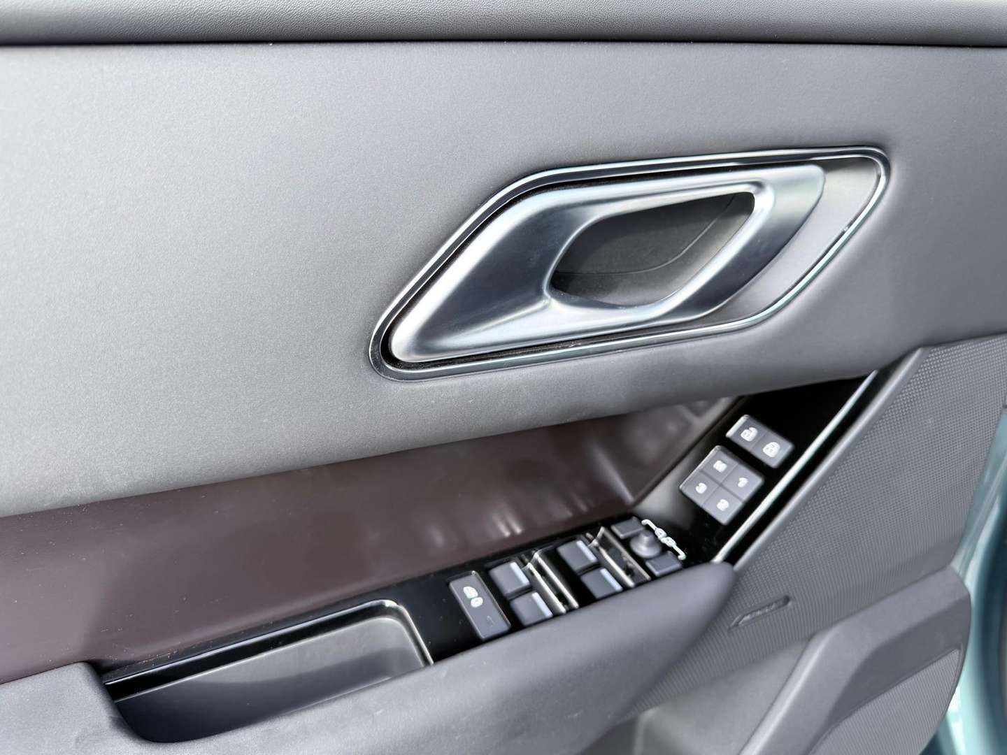 Land Rover Range Rover Velar Dynamic SE P400e - 2025 - Joinsteer - #16