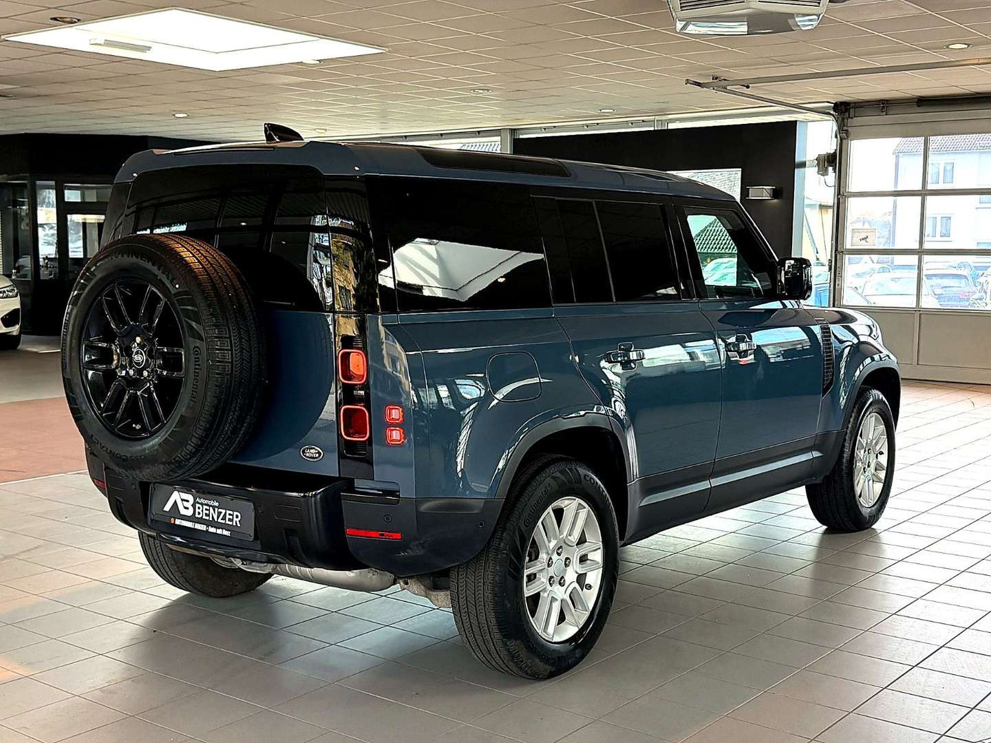 Land Rover Defender 110 Hard Top S/3-SITZE/NAVI/LEDER/360'' - 2021 - Joinsteer - #6