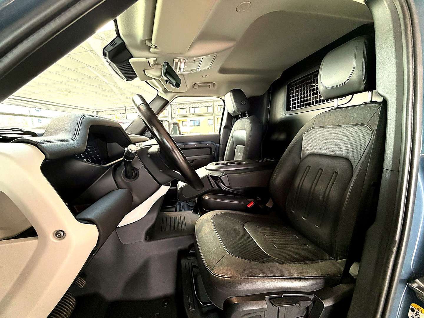 Land Rover Defender 110 Hard Top S/3-SITZE/NAVI/LEDER/360'' - 2021 - Joinsteer - #13