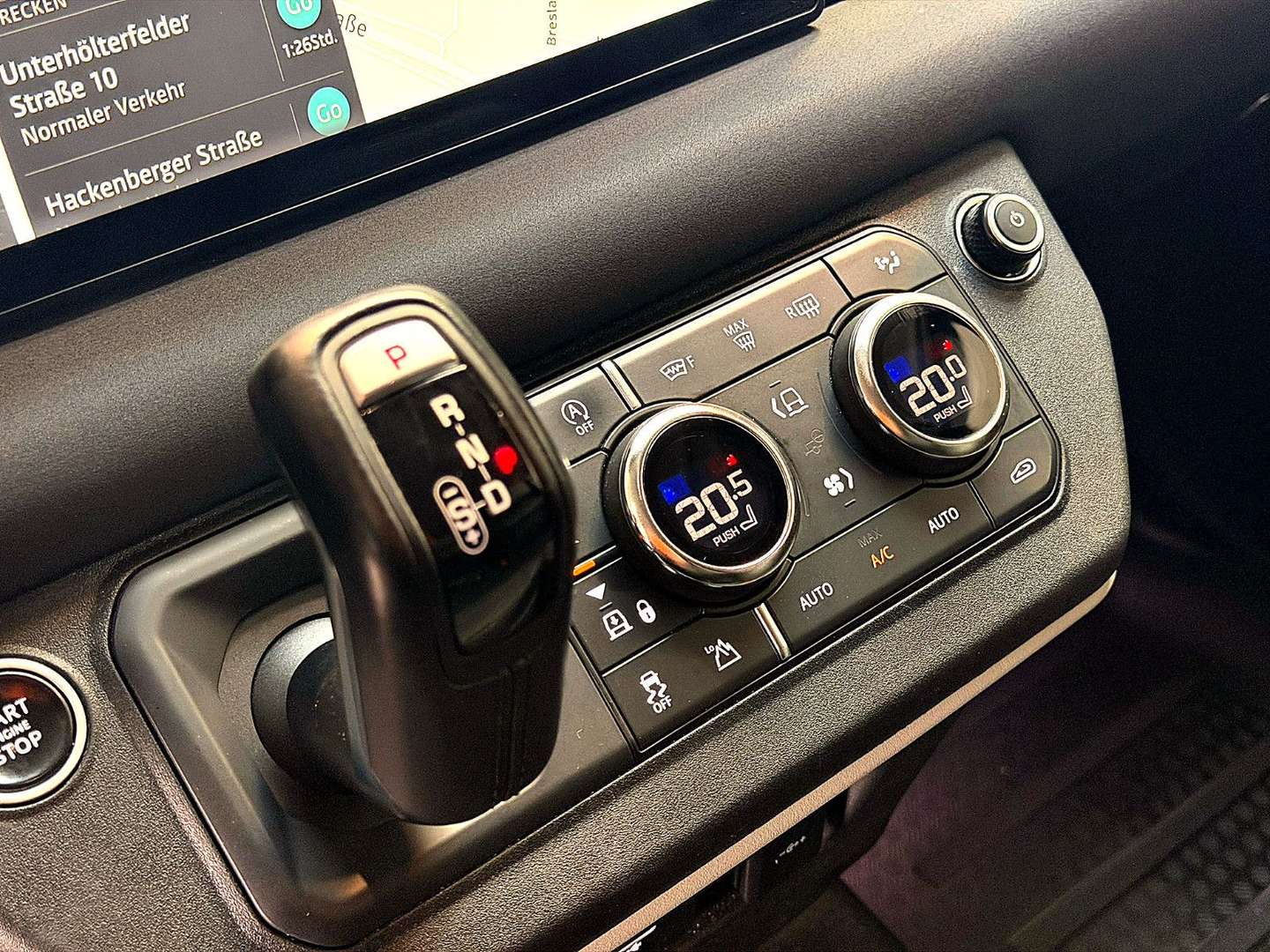 Land Rover Defender 110 Hard Top S/3-SITZE/NAVI/LEDER/360'' - 2021 - Joinsteer - #29