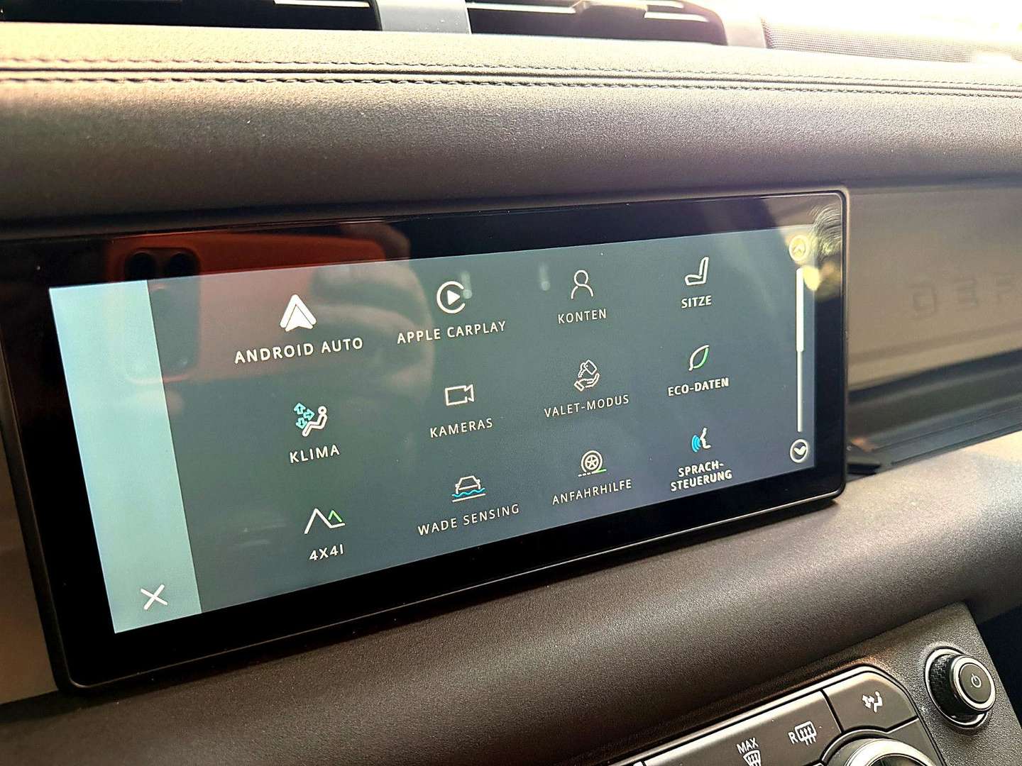 Land Rover Defender 110 Hard Top S/3-SITZE/NAVI/LEDER/360'' - 2021 - Joinsteer - #37