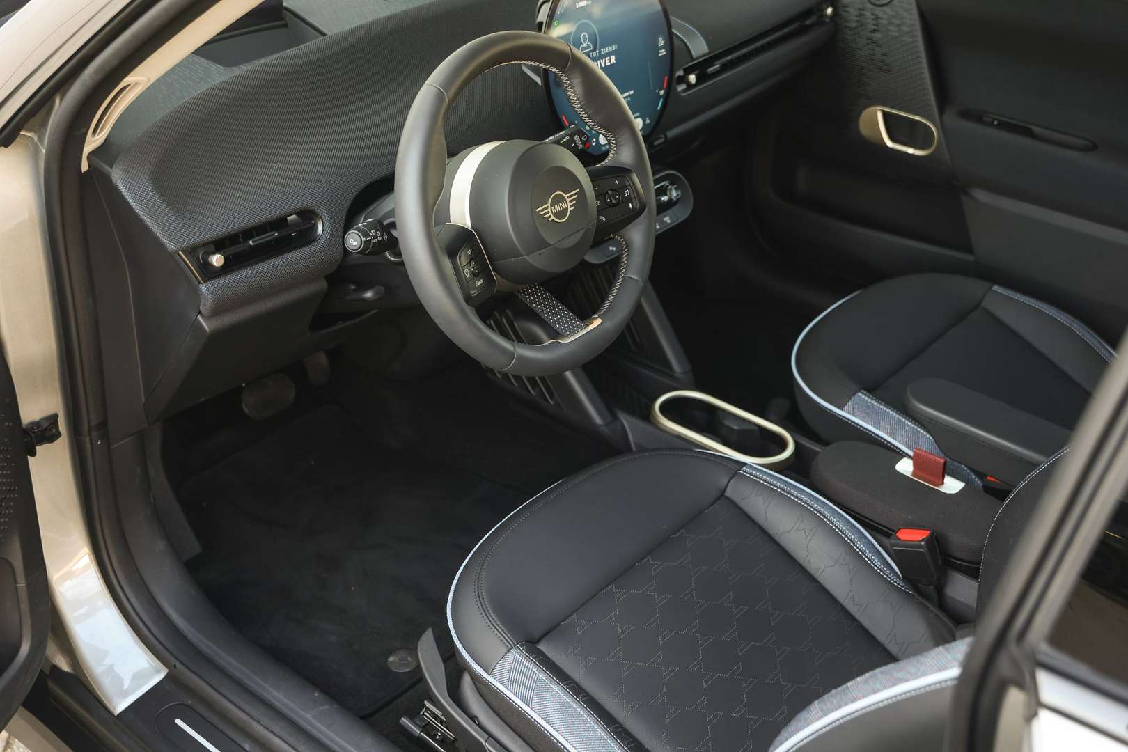 Mini Hatch Classic Cooper SE - 2025 - Joinsteer - #3