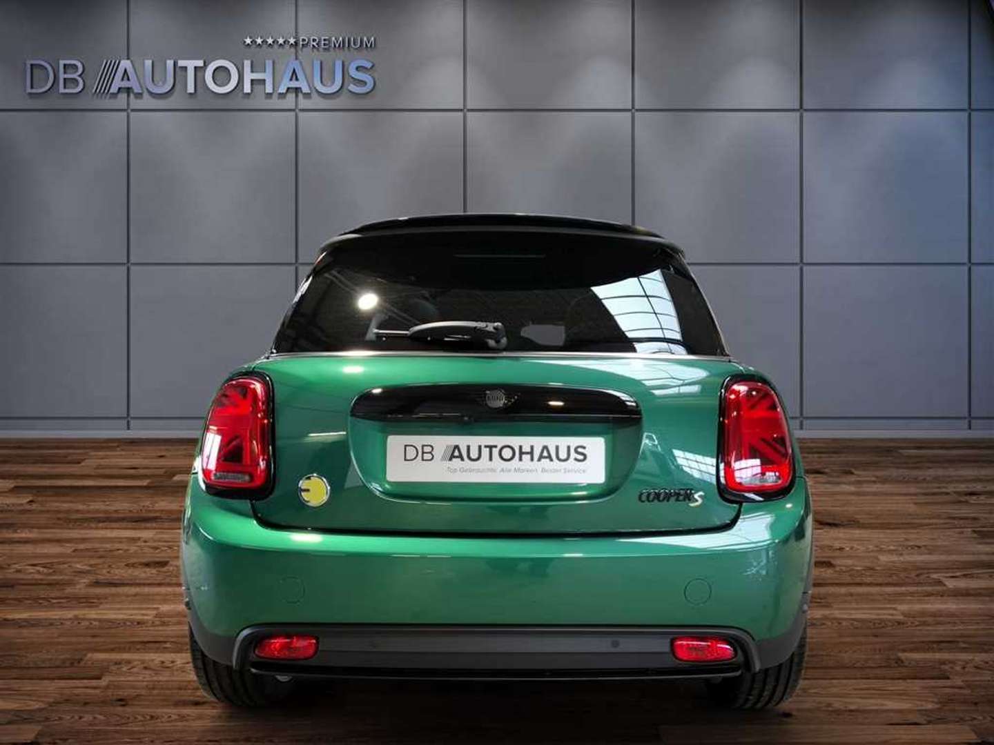 Mini Electric Yours Cooper SE - 2023 - Joinsteer - #5