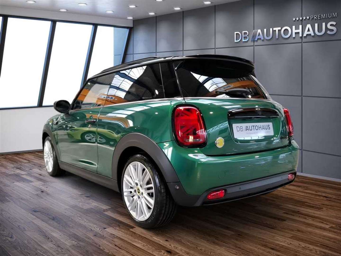 Mini Electric Yours Cooper SE - 2023 - Joinsteer - #6