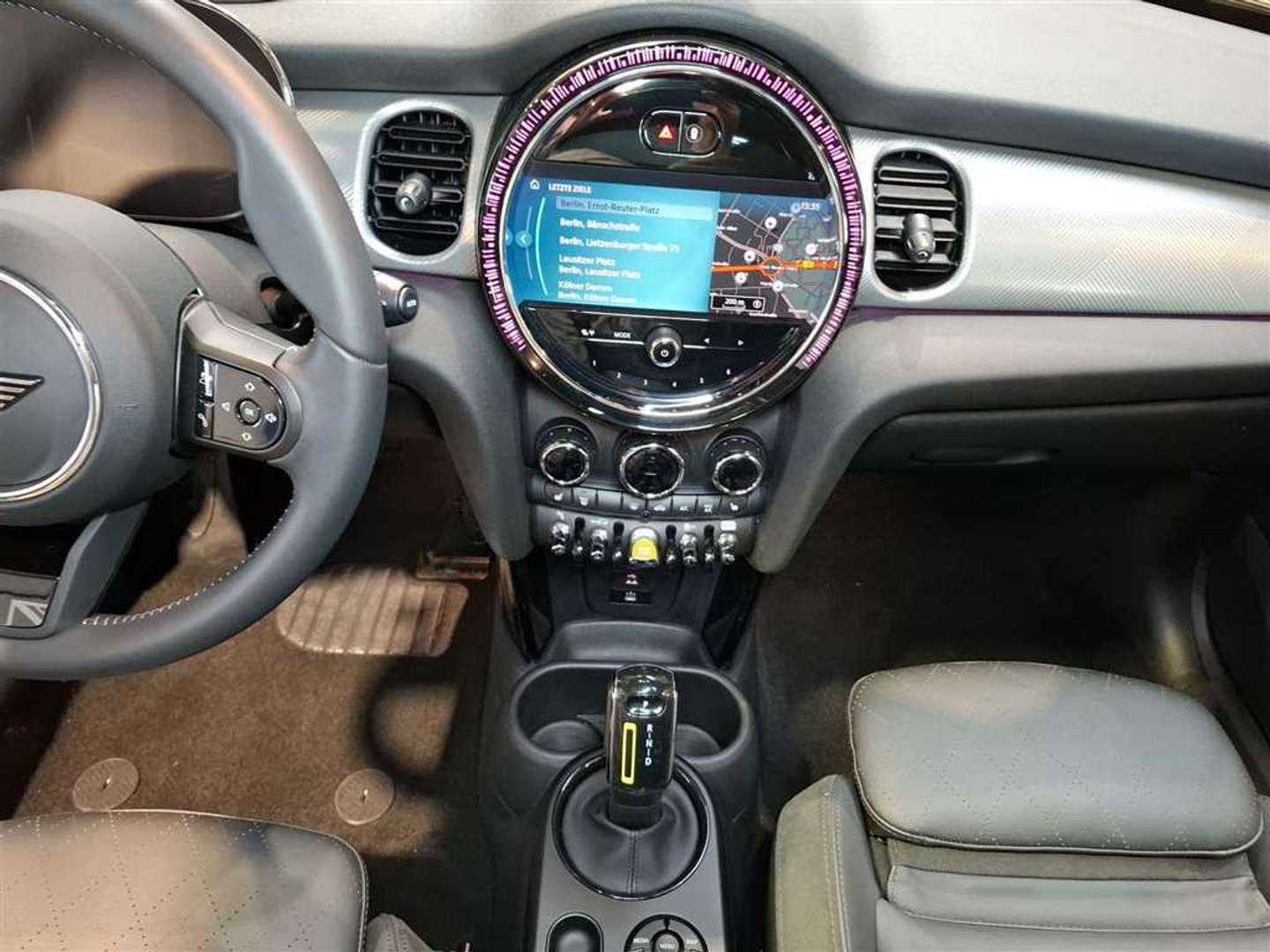 Mini Electric Yours Cooper SE - 2023 - Joinsteer - #13