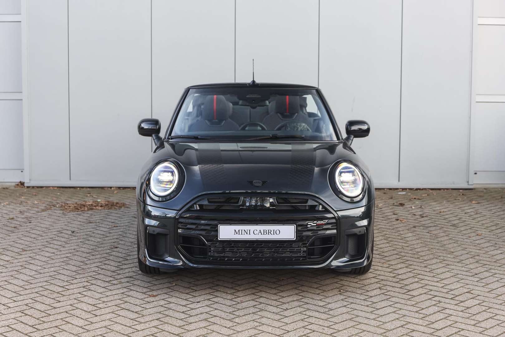 Mini Cabrio John Cooper Works - 2026 - Joinsteer - #4
