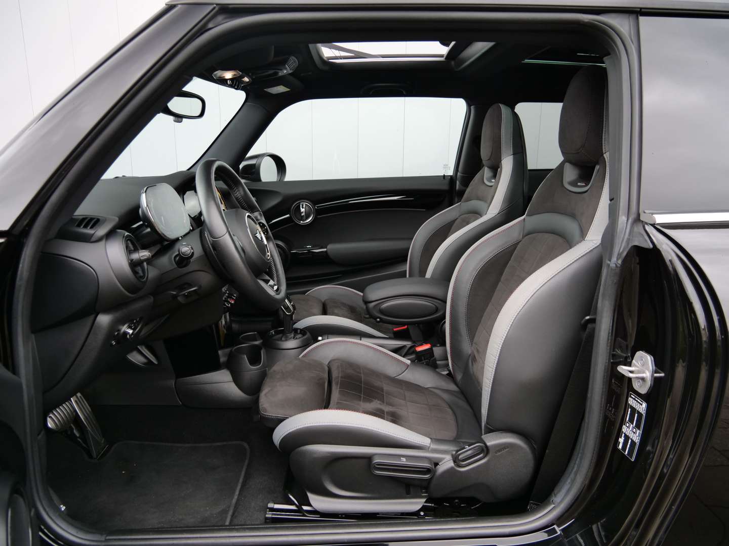 Mini Hatch Essential John Cooper Works - 2022 - Joinsteer - #23