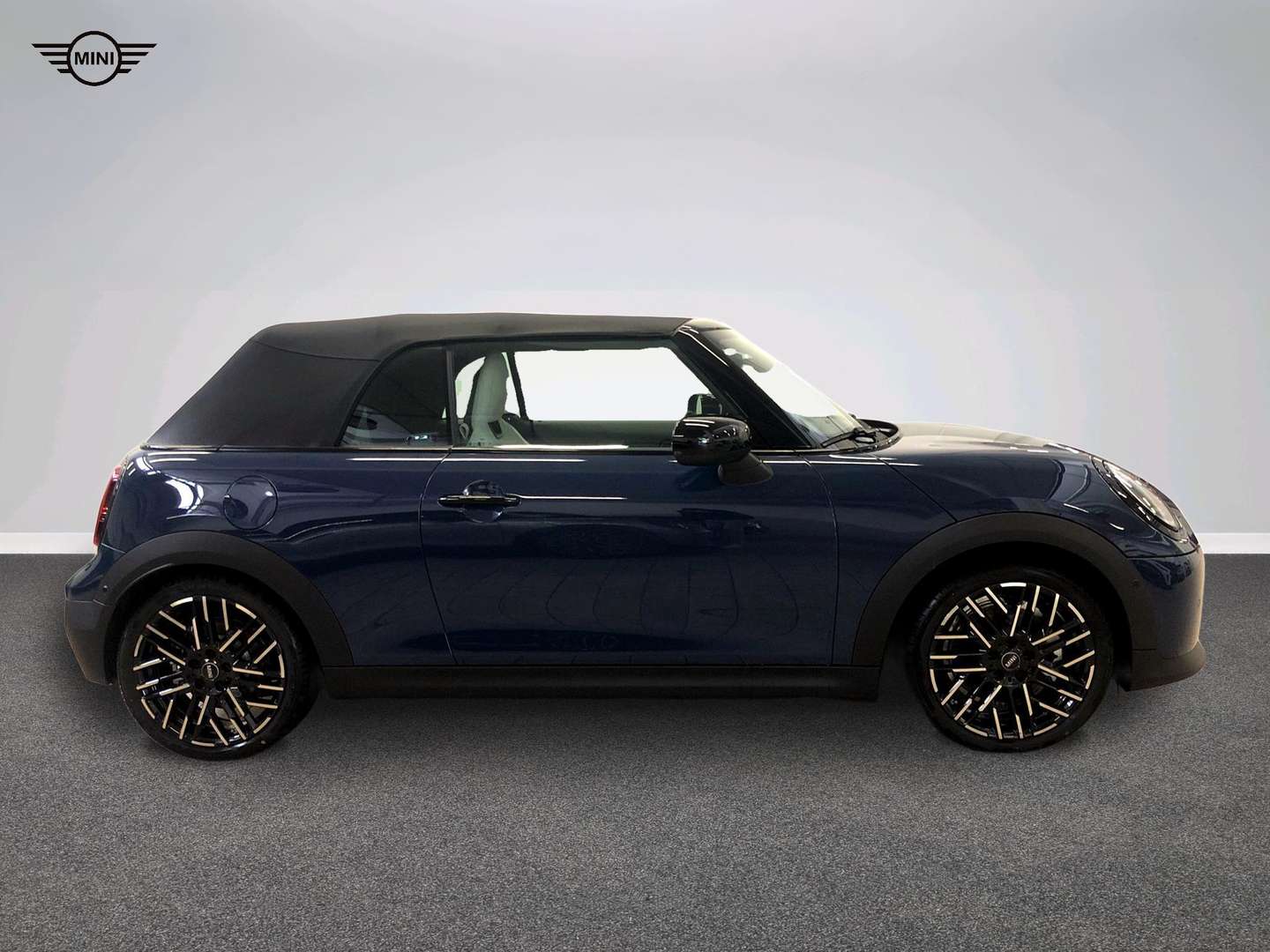 Mini Cabrio Favoured Cooper - 2025 - Joinsteer - #2