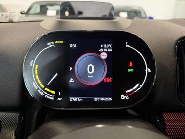 Mini Countryman COOPER SE — photo 11