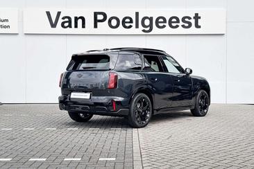 Mini Countryman JCW Cooper E — photo 2