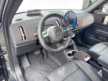 Mini Countryman JCW Cooper E — photo 4