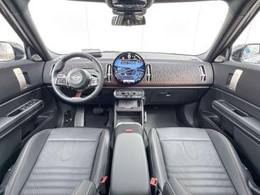 Mini Countryman JCW Cooper E — photo 12