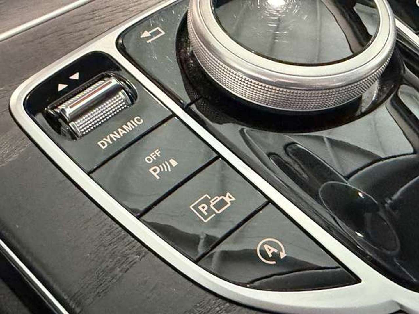 Mercedes Classe C 180 AVANTGARDE - 2021 - Joinsteer - #19